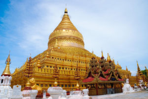 ミャンマー 金色の寺院